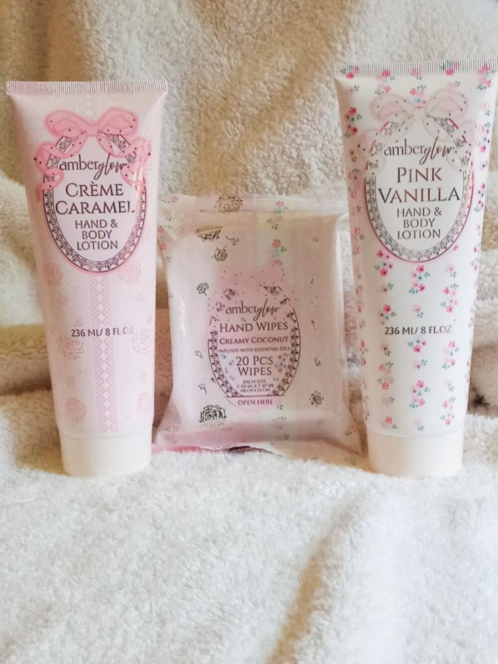 2 Luxurious 8oz Amberglow Hand & Body Lotions & 20pk Hand Wipes NWT - Picture 2 of 12